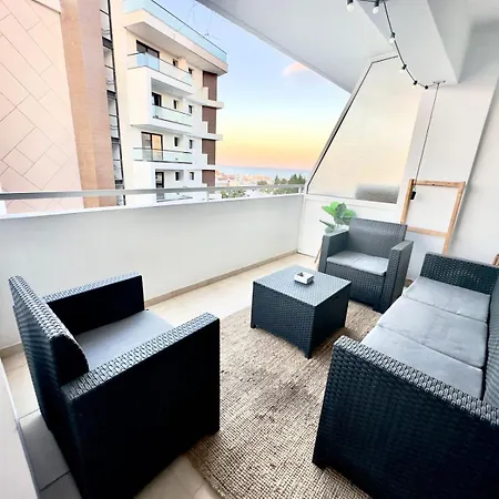 2br Seaview In Prime Location 1 Min From Sea לרנקה